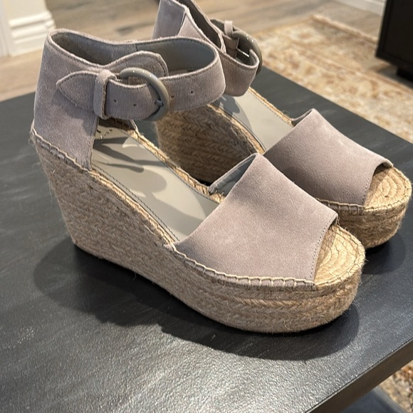 Marc Fisher Alida Wedge - Picture 3 of 5